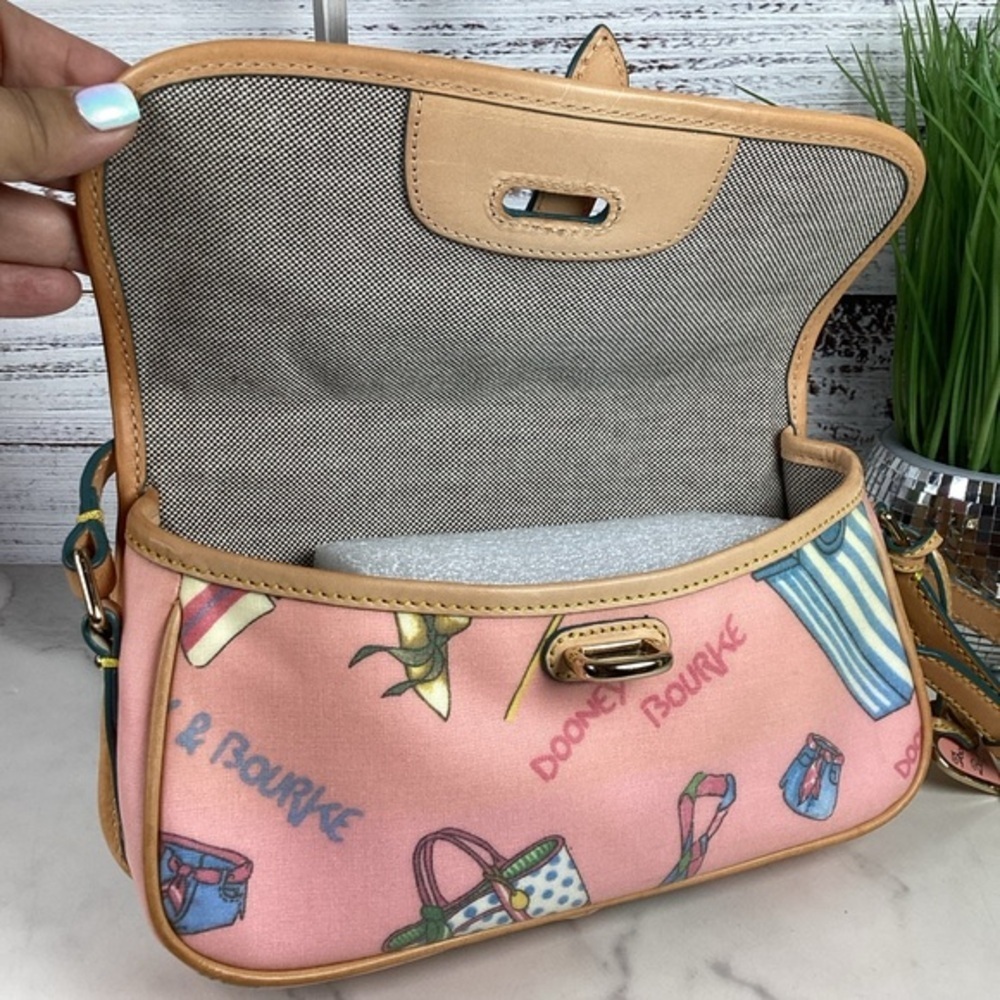 Y2K Dooney & Bourke‎ Vintage Pink Tan Shoulder Bag Miami Beach Vacation HTF - Picture 15 of 17